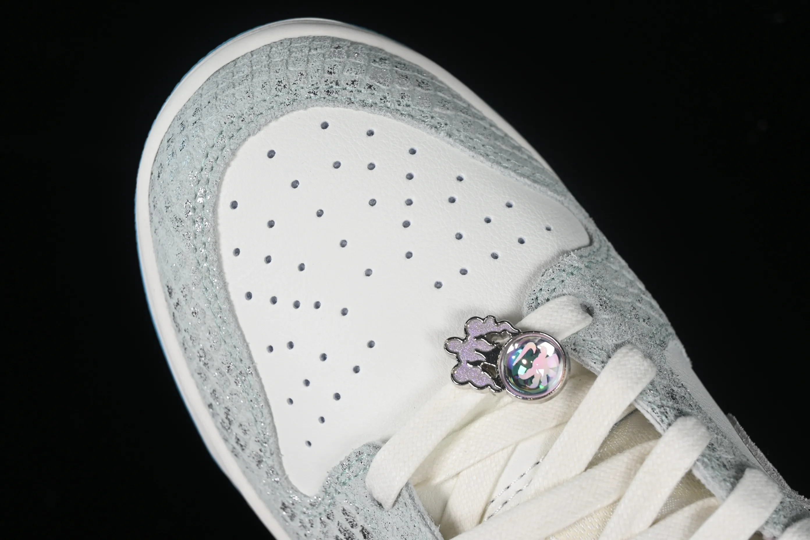 All categories Nk SB Dunk series Nk SB Dunk Low low-top sneakers Nk Dunk Low 2024 Year of the Dragon customized SB low-top casual sneakers FZ5065-111